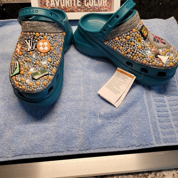 Customized Crocs - Picture 4 of 7